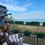 Lejlighed La Veranda Apartment, Complex Carpe Diem, Free Parking & Swimming Pool Balchik