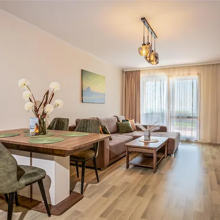 La Veranda Apartment, Complex Carpe Diem, Free Parking & Swimming Pool Διαμέρισμα Μπαλτσίκ