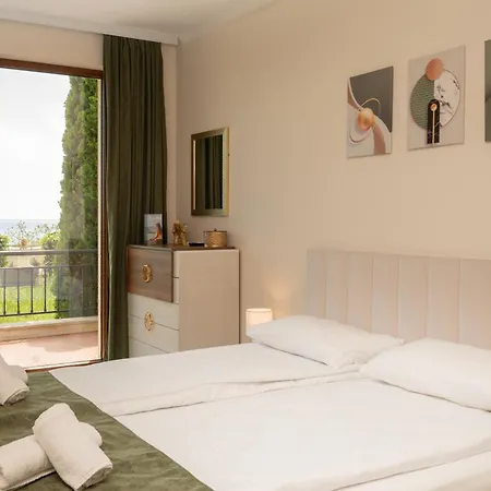 La Veranda Apartment, Complex Carpe Diem, Free Parking & Swimming Pool Μπαλτσίκ