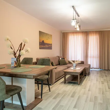 Διαμέρισμα La Veranda Apartment, Complex Carpe Diem, Free Parking & Swimming Pool
