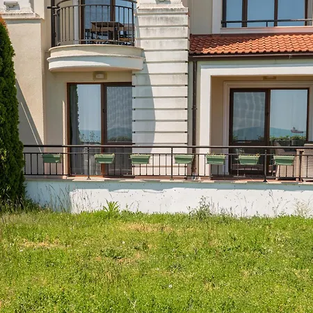 La Veranda Apartment, Complex Carpe Diem, Free Parking & Swimming Pool Μπαλτσίκ