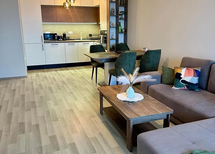 La Veranda Apartment, Complex Carpe Diem, Free Parking & Swimignpool Lejlighed *