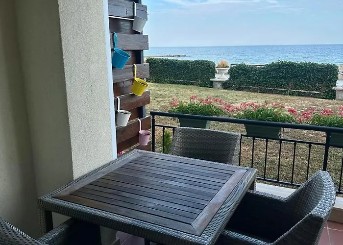 Lejlighed La Veranda Apartment, Complex Carpe Diem, Free Parking & Swimignpool *